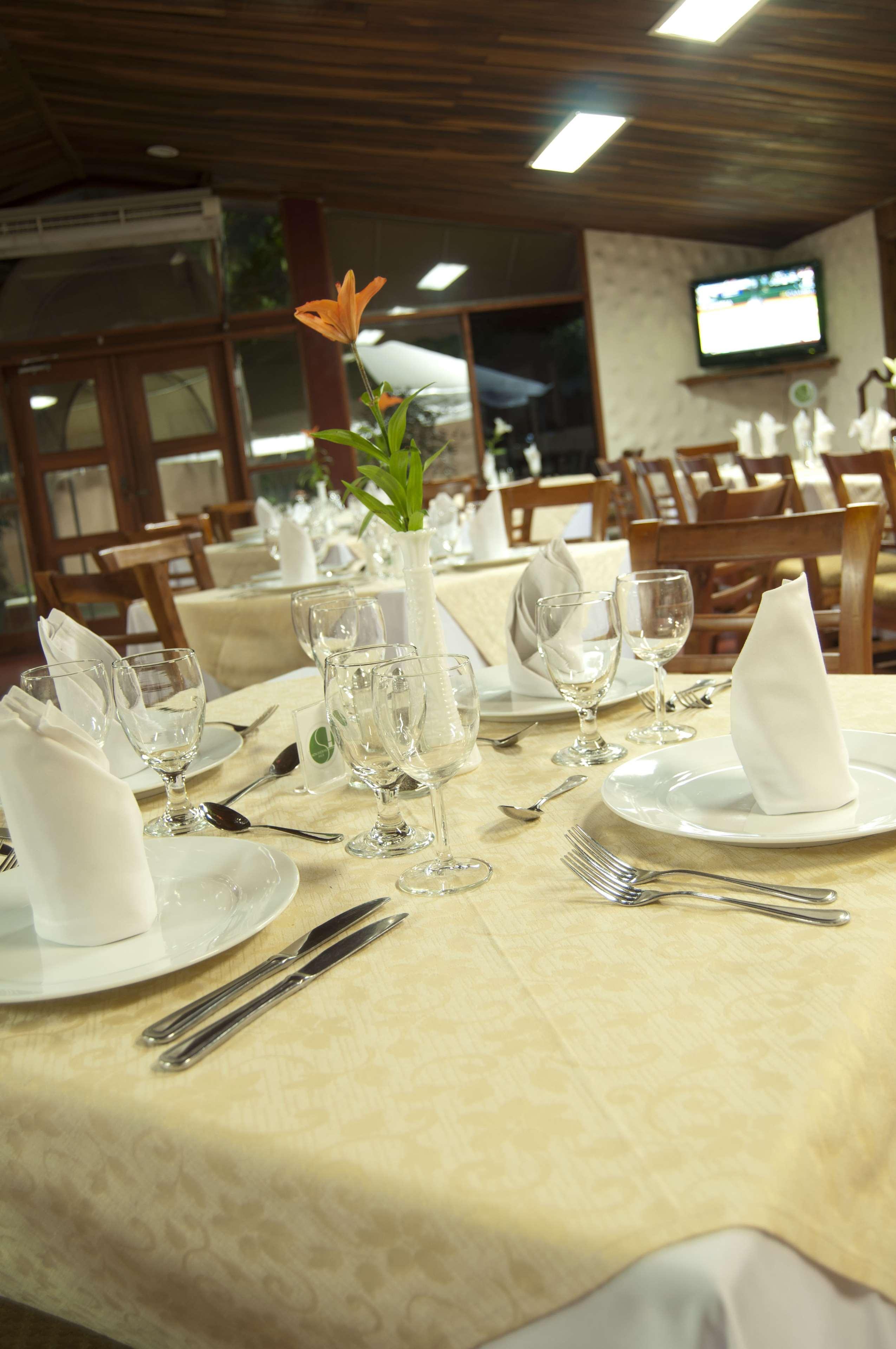 Best Western Las Mercedes Airport Managua Exterior photo